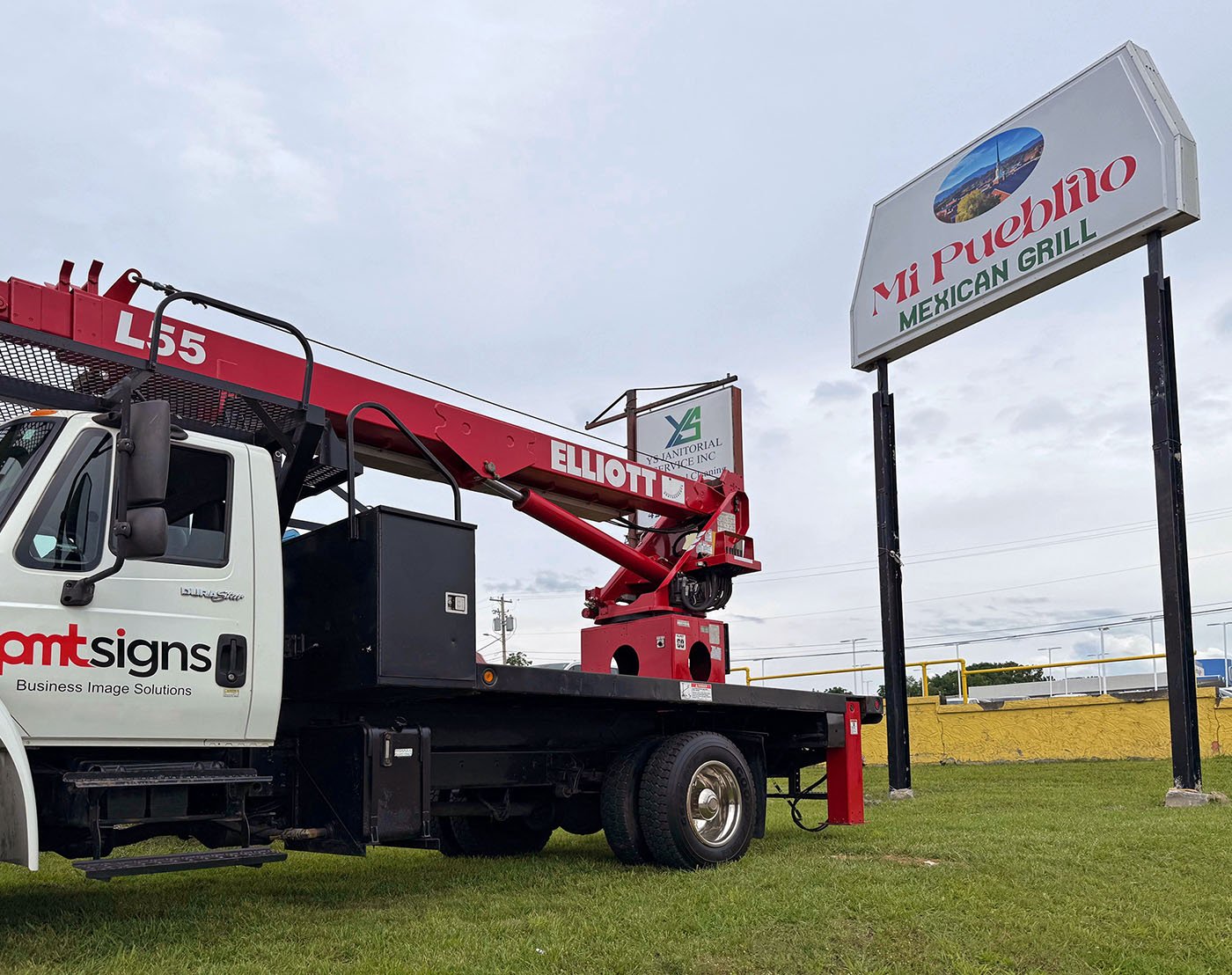 Signs-company-Asheville-nc PMT-SIGNS_Signs-company-Asheville-nc